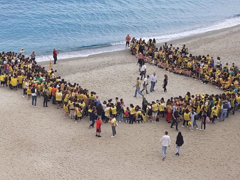 Alla Presenza Di Circa Alunni Degli Istitui Comprensivi Di Tropea E