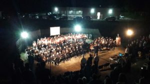 limbadi, alunni della scuola media in concerto 