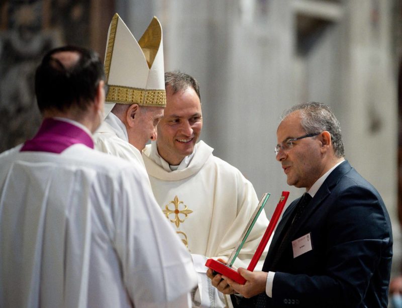 MICHELE AFFIDATO REALIZZA LE ICONE PER IL CONSIGLIO DELLE CONFERENZE EPISCOPALI DEUROPA Sua